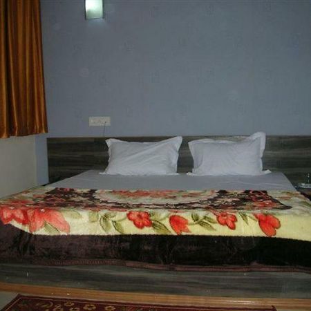 Sbm Hotel Juliasar Exterior photo
